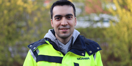 alumni_mansouri Portrait of Sina Mansouri