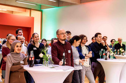 Global Gallery 2026 Audience Zuschauer schauen Richtung Bühne