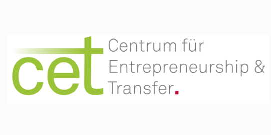CET_Vor der Bewerbung Das Logo des „Centrum für Entrepreneurship & Transfer“ zeigt den Schriftzug „CET“ in grüner Farbe, gefolgt von „Centrum für Entrepreneurship & Transfer“ in grauen Buchstaben. Ein rotes Quadrat befindet sich am Ende des Logos.