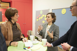 Tandem2Job Midterm Meeting 2023 Mentor*innen im Gespräch beim Tandem2Job 2023 Midterm Meeting