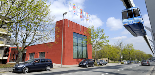 IBZ_Front Sicht auf das IBZ Gebäude